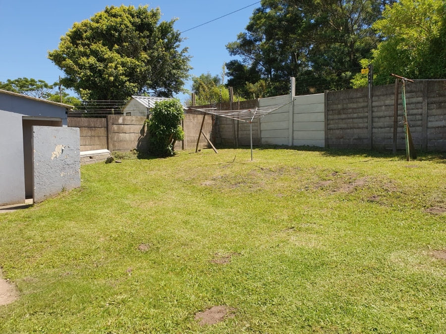 To Let 3 Bedroom Property for Rent in Stoneydrift Eastern Cape